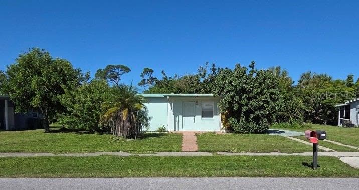 Single Family Residence at 2313 EDNOR ST, PORT CHARLOTTE, photo 2 of 14