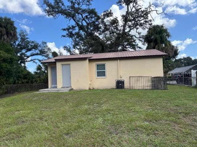 Single Family Residence at 4104 N 20TH ST, TAMPA, photo 3 of 10