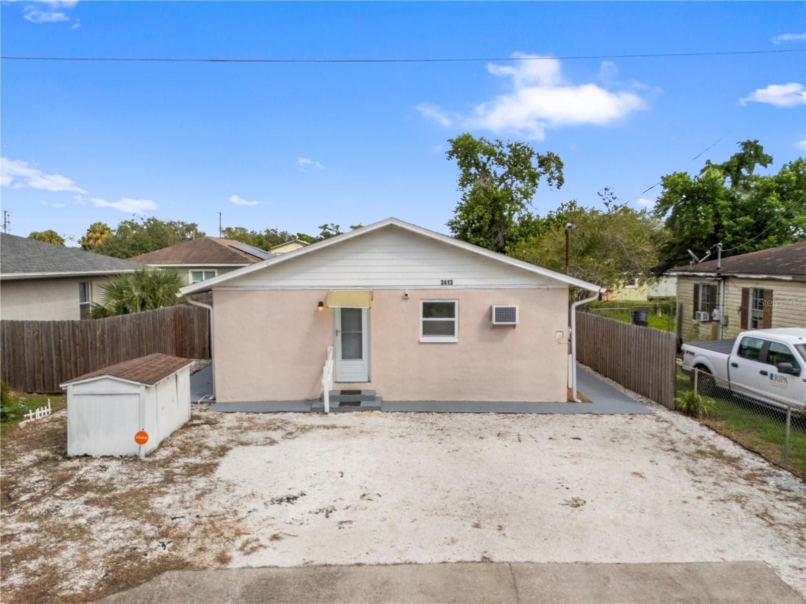 Front Exterior/Parking - 3413 N 53RD ST, TAMPA
