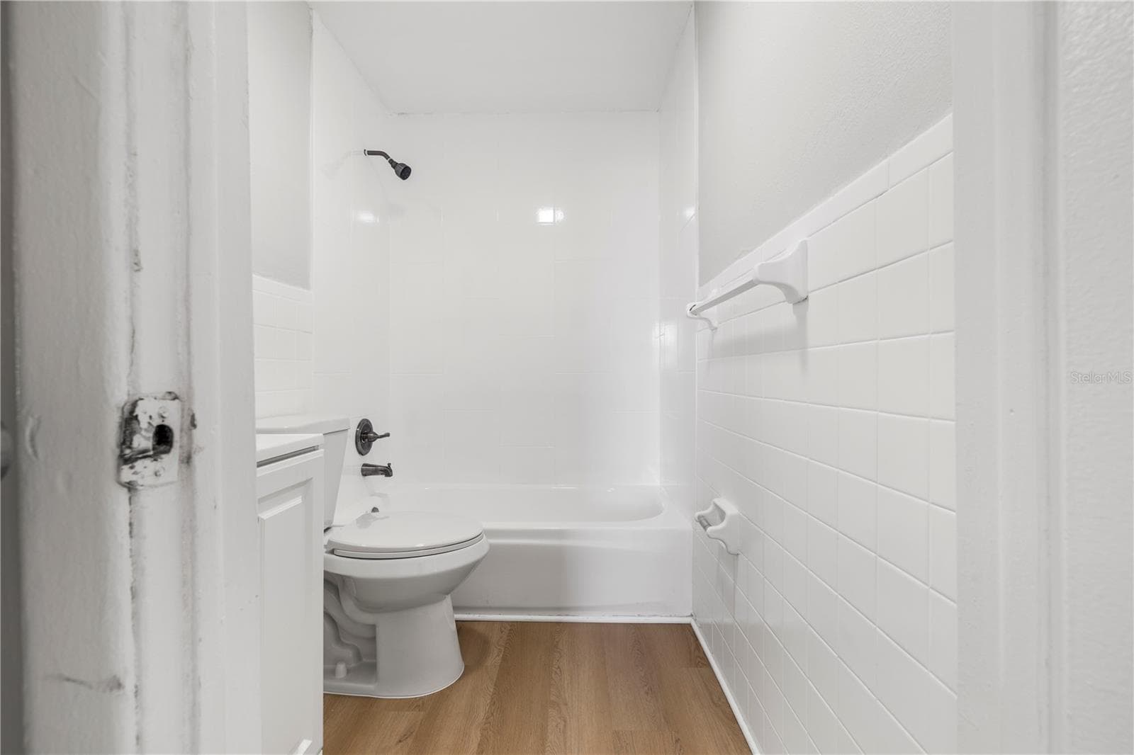 Unit B -Bathroom - 3413 N 53RD ST, TAMPA
