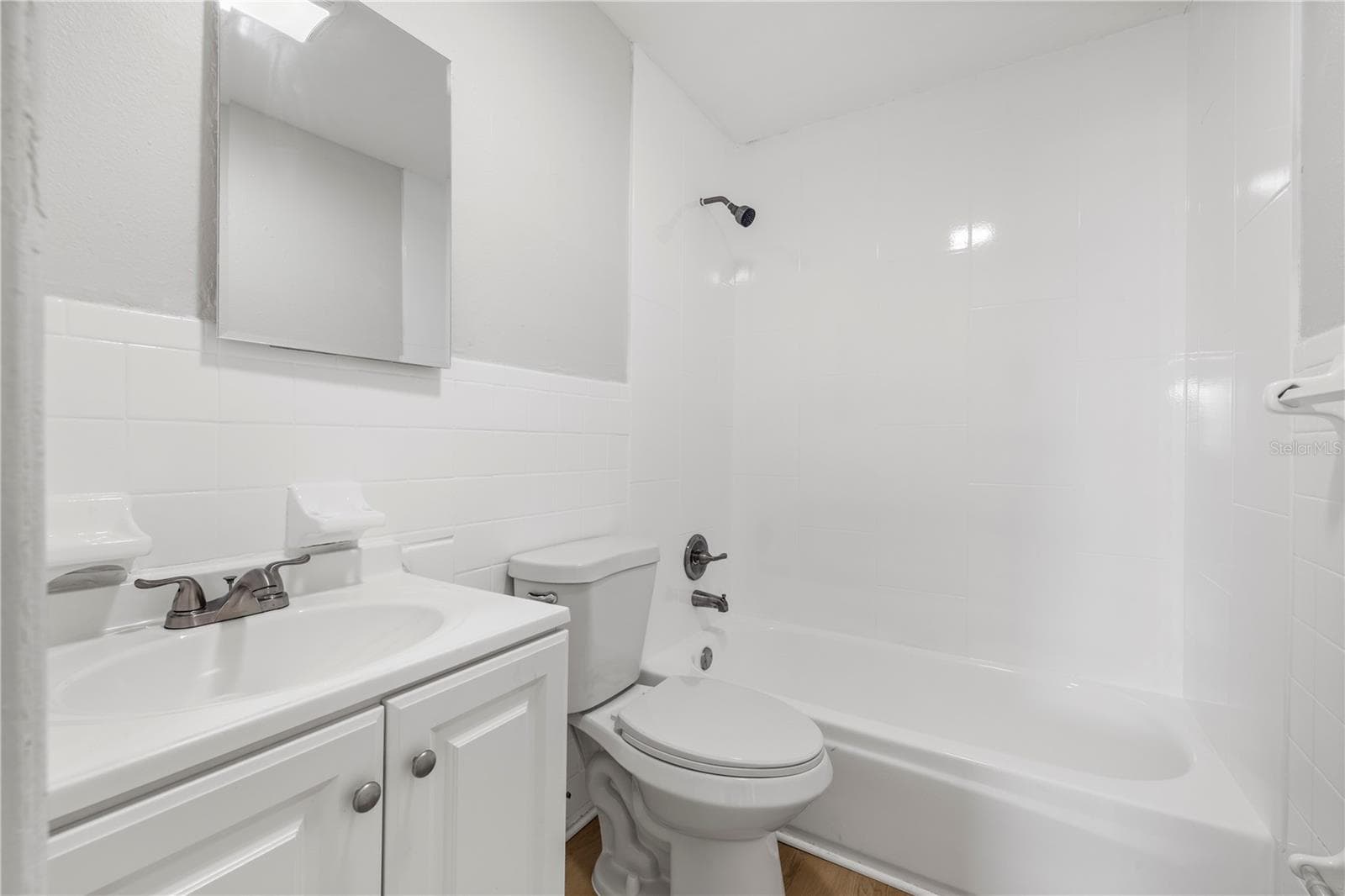 Unit B- Bathroom - 3413 N 53RD ST, TAMPA