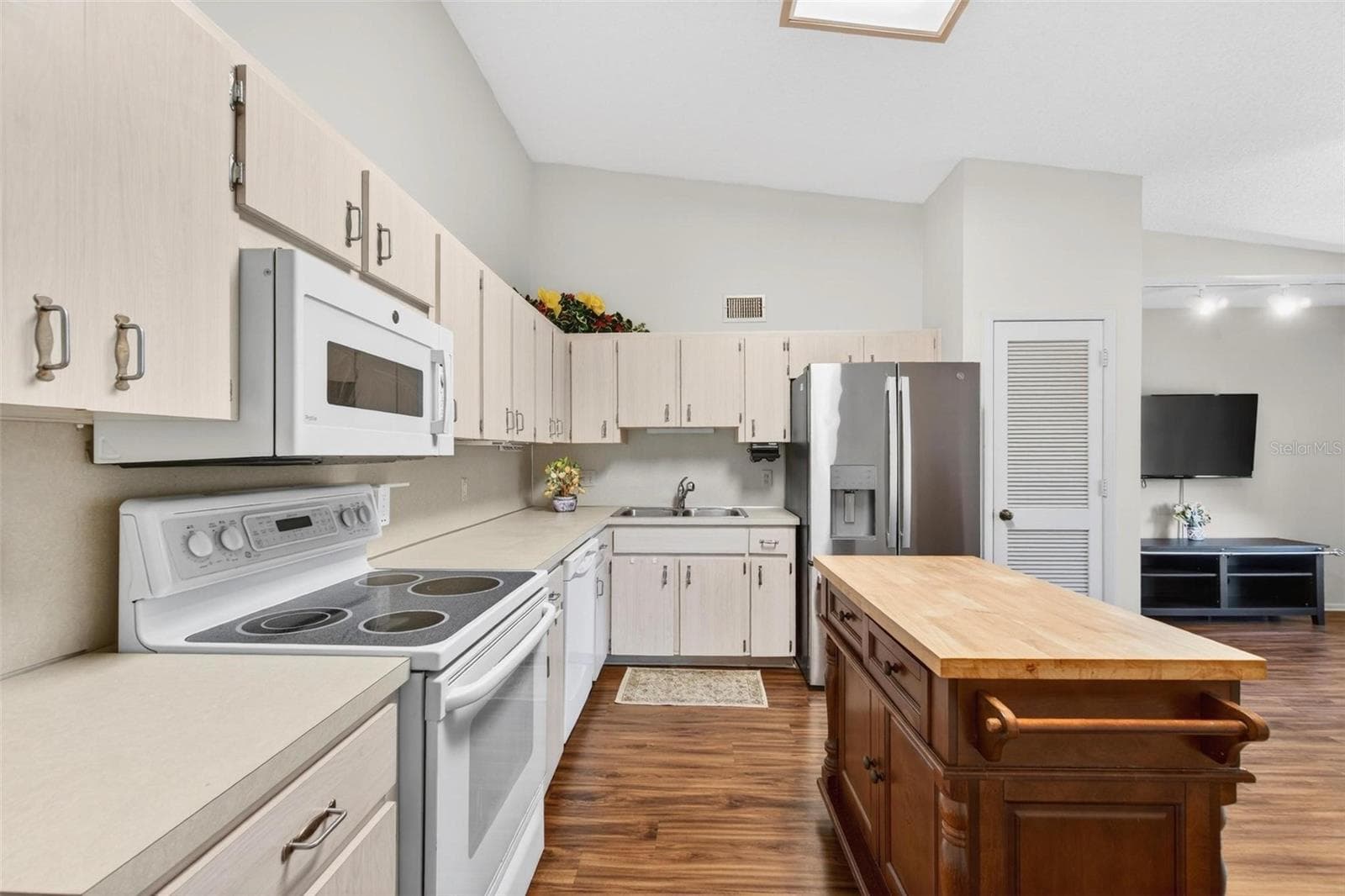 Condominium at 2220 SWEDISH DR #56, CLEARWATER, photo 15 of 18