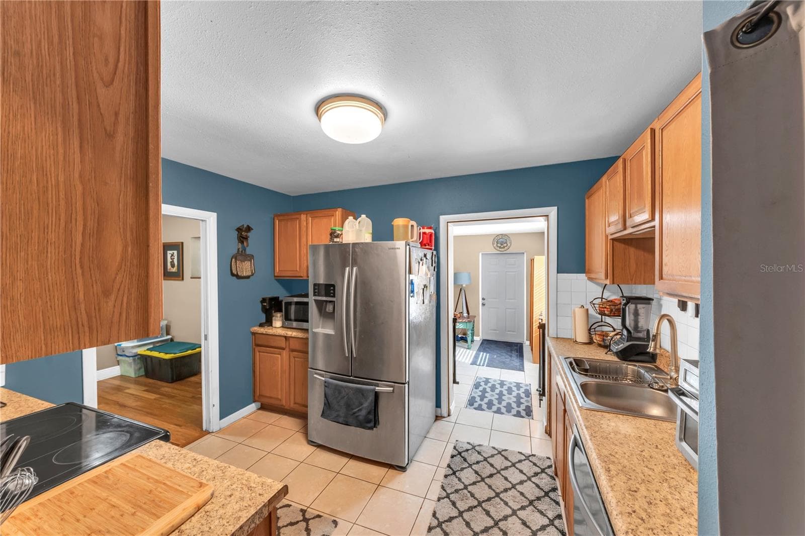 Single Family Residence at 1104 E LAMBRIGHT ST, TAMPA, photo 15 of 38