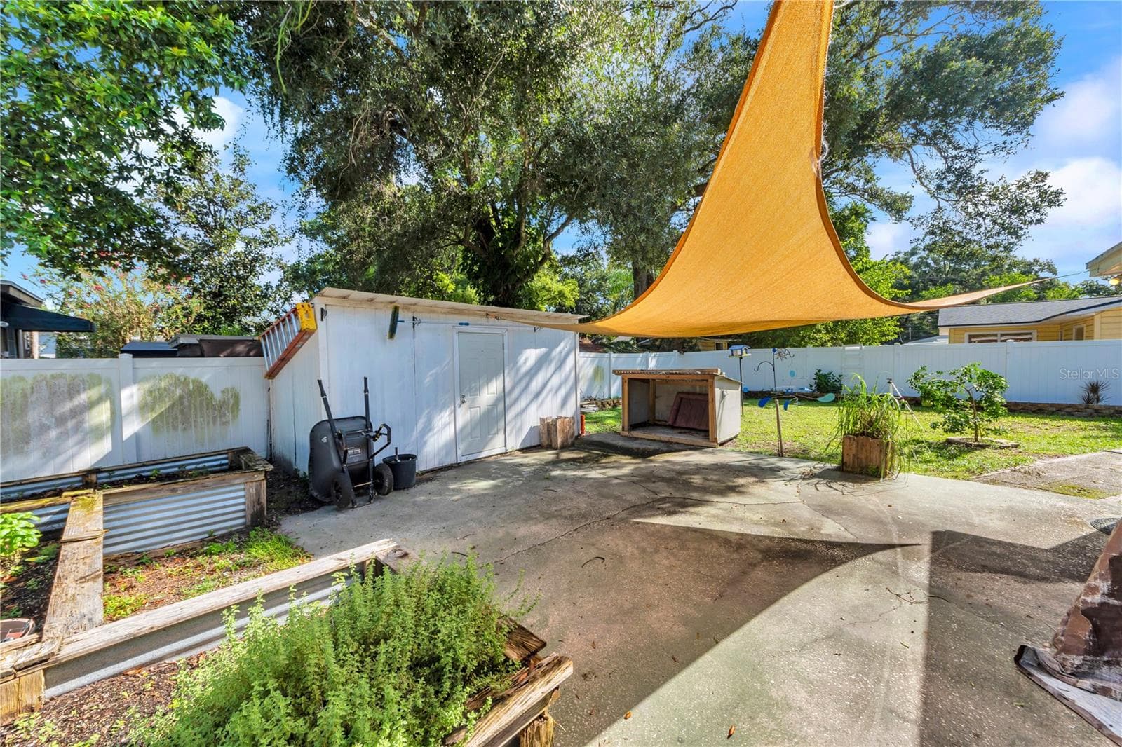 Single Family Residence at 1104 E LAMBRIGHT ST, TAMPA, photo 26 of 38