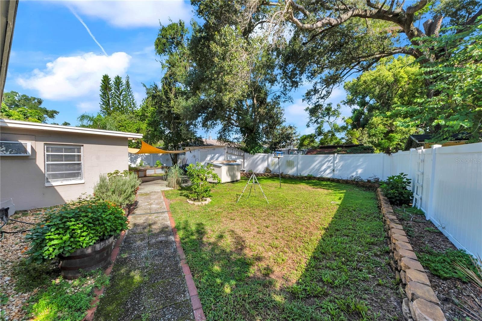 Single Family Residence at 1104 E LAMBRIGHT ST, TAMPA, photo 30 of 38