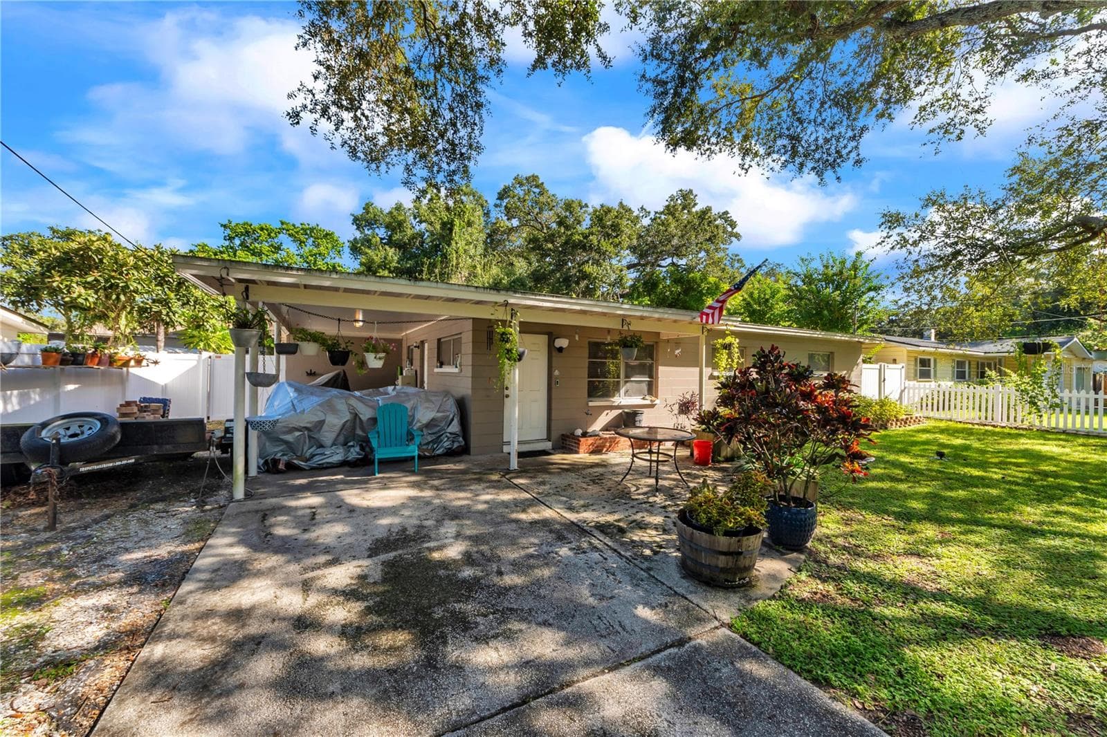 Single Family Residence at 1104 E LAMBRIGHT ST, TAMPA, photo 32 of 38