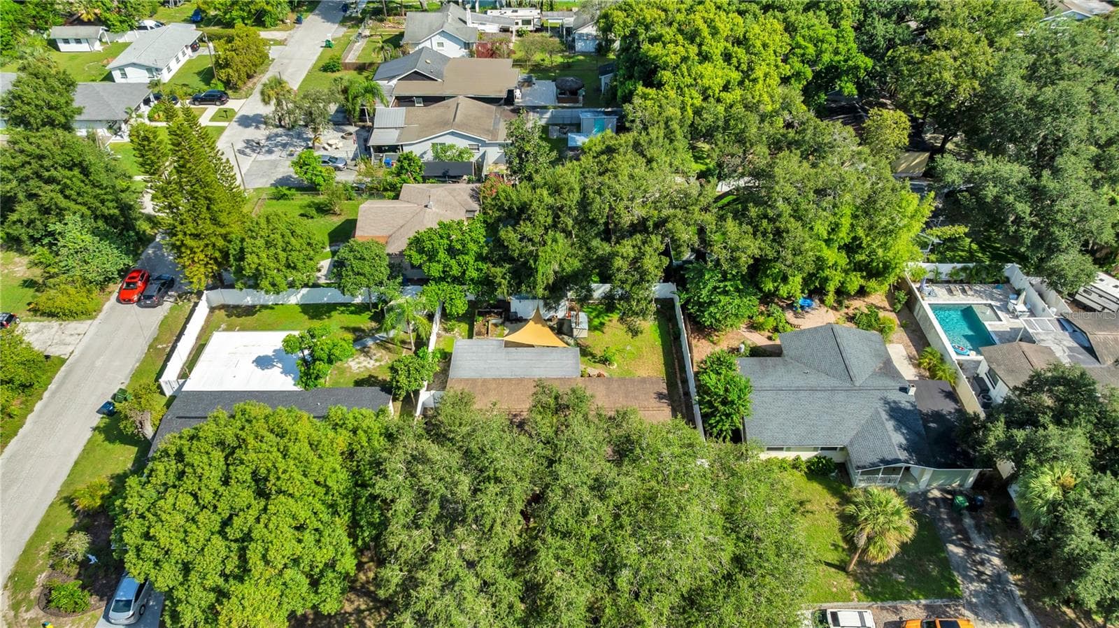 Single Family Residence at 1104 E LAMBRIGHT ST, TAMPA, photo 37 of 38