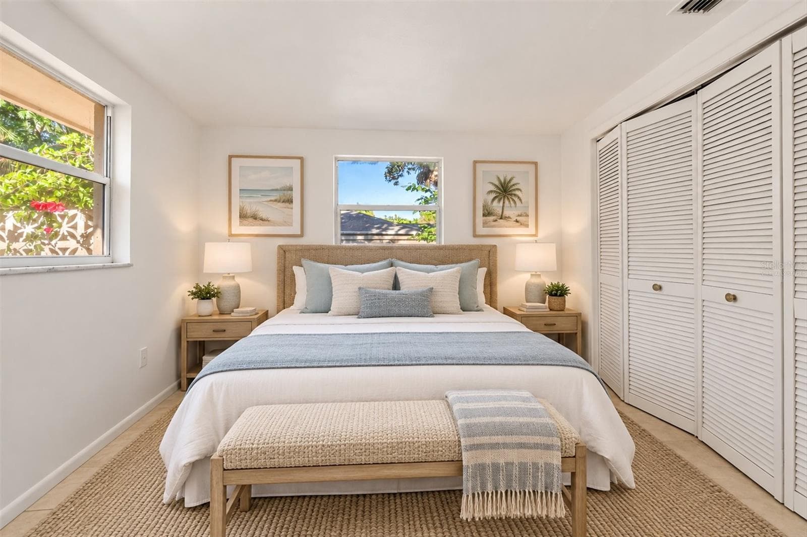 Virtually Staged Photo - 260 SHAMROCK DR, VENICE