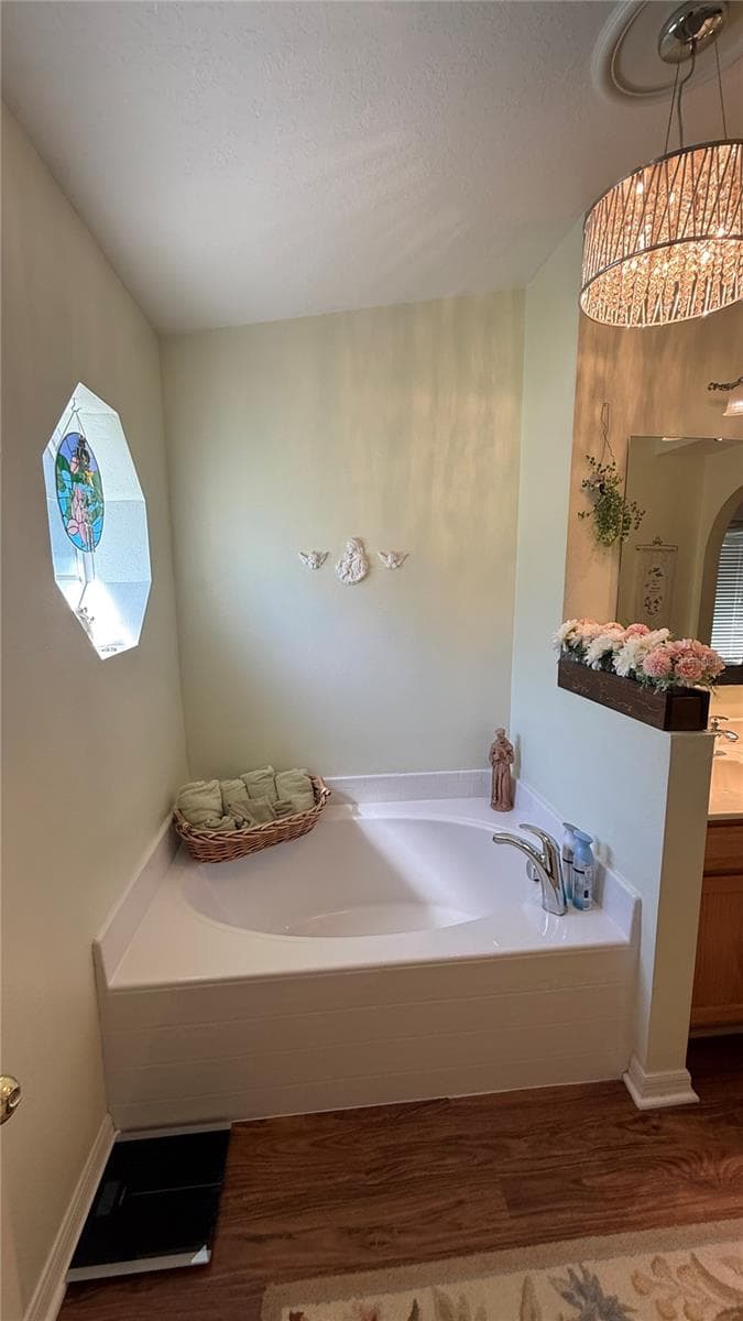Primary Bathroom Tub - 2645 SW 20TH CIR, OCALA