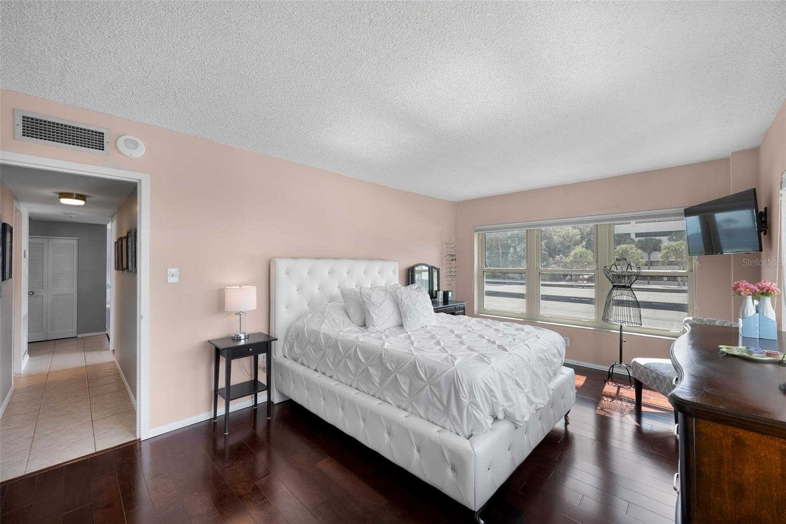 Condominium at 2401 BAYSHORE BLVD #203, TAMPA, photo 25 of 86