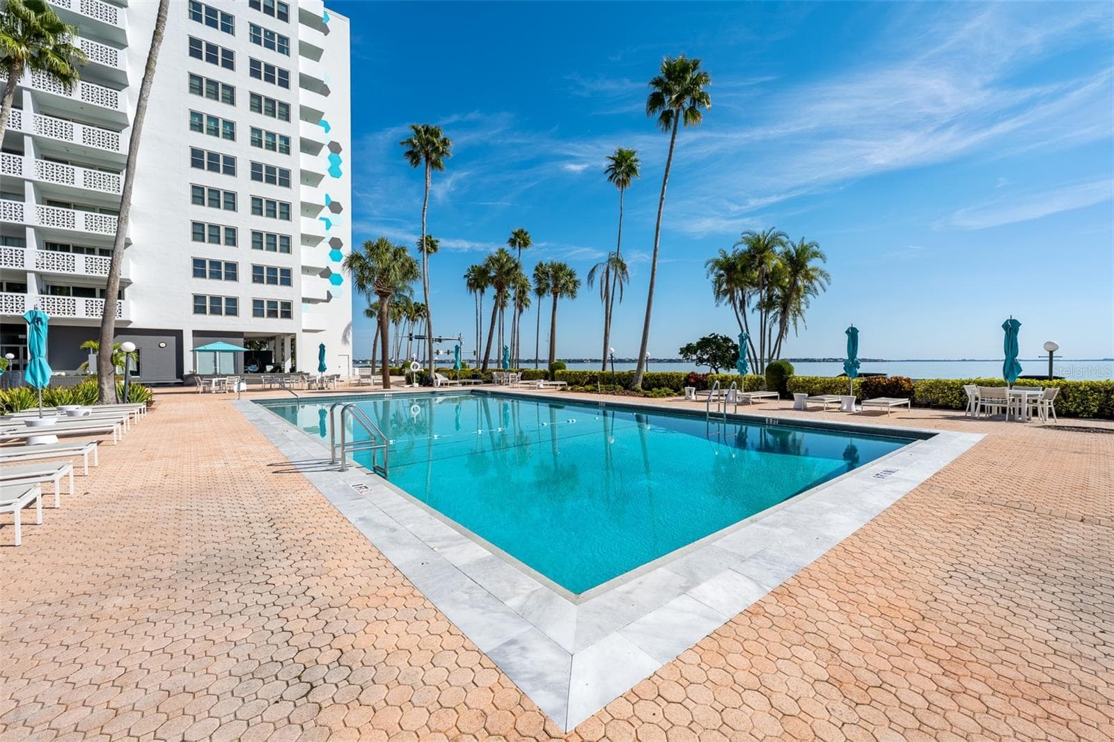 Condominium at 2401 BAYSHORE BLVD #203, TAMPA, photo 38 of 86