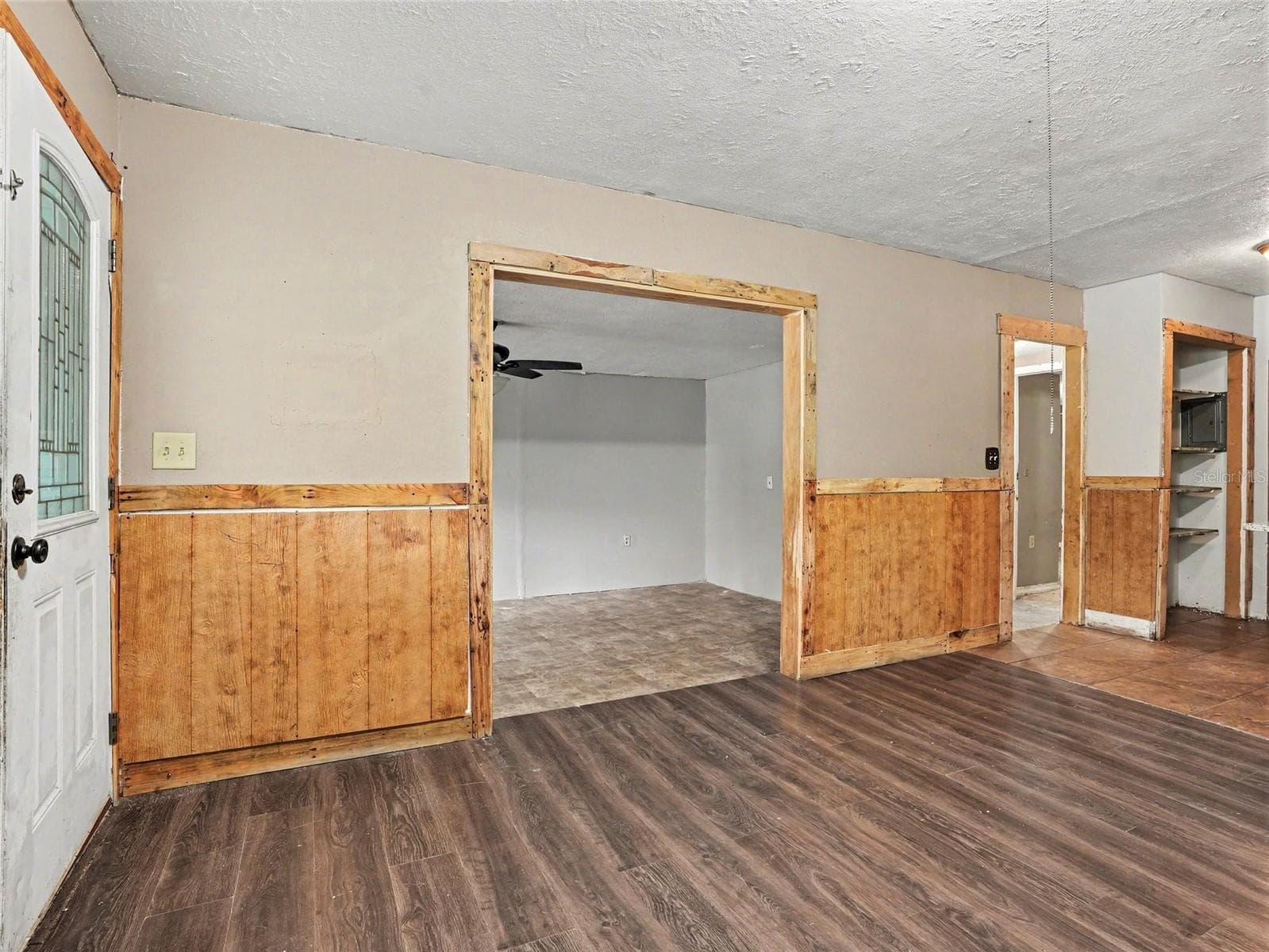 Single Family Residence at 521 GREEN CIR, FORT MEADE, photo 7 of 34