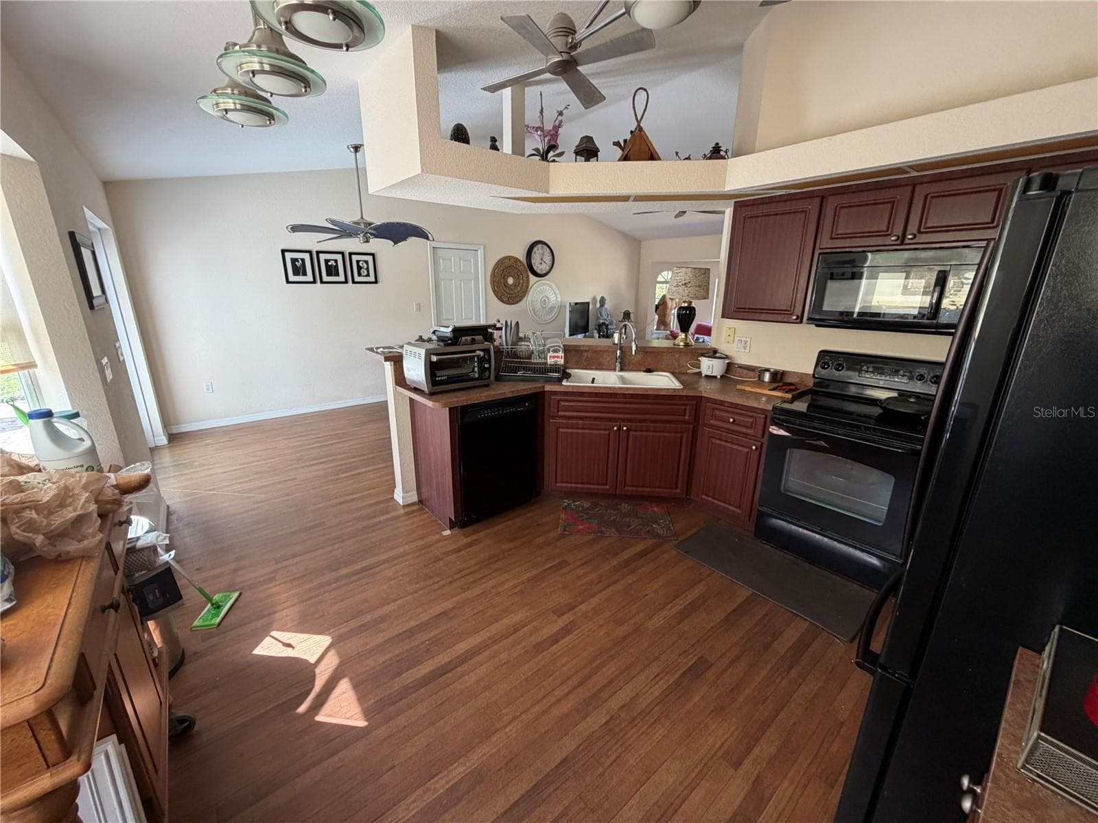 Single Family Residence at 3369 HARBOR BLVD, PORT CHARLOTTE, photo 12 of 19