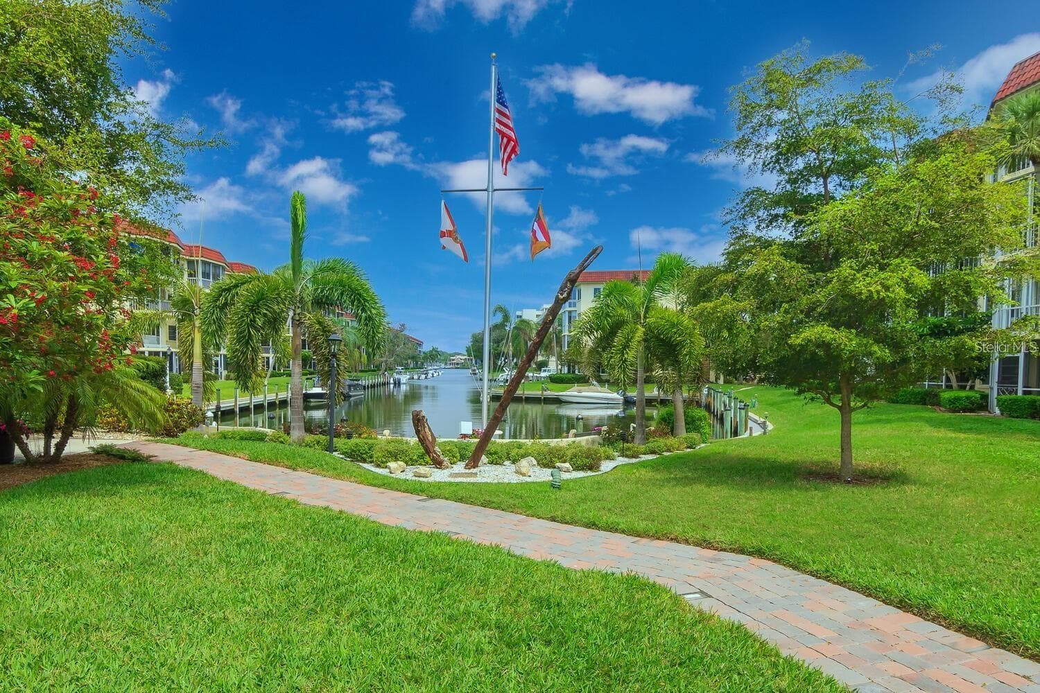 Condominium at 1250 N PORTOFINO DR #304, SARASOTA, photo 27 of 45