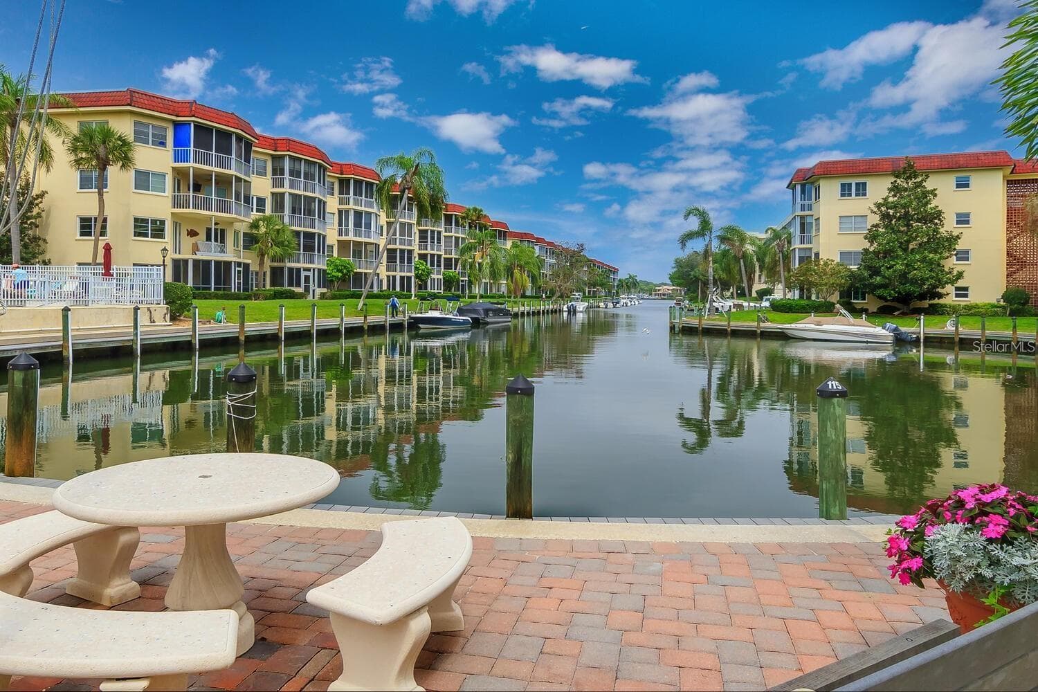 Condominium at 1250 N PORTOFINO DR #304, SARASOTA, photo 30 of 45