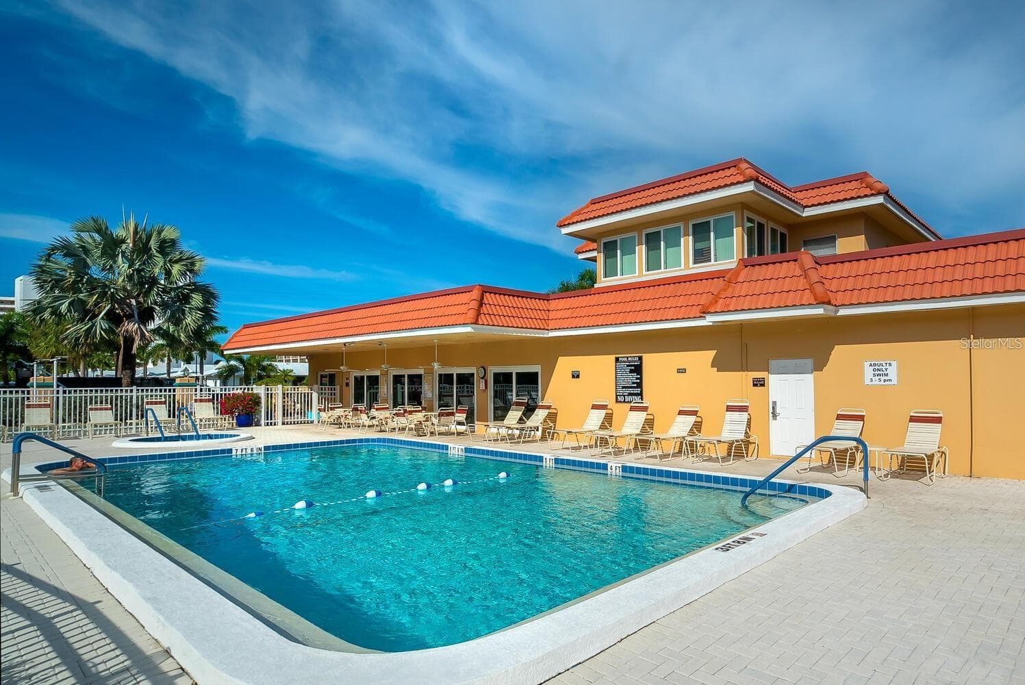 Condominium at 1250 N PORTOFINO DR #304, SARASOTA, photo 31 of 45
