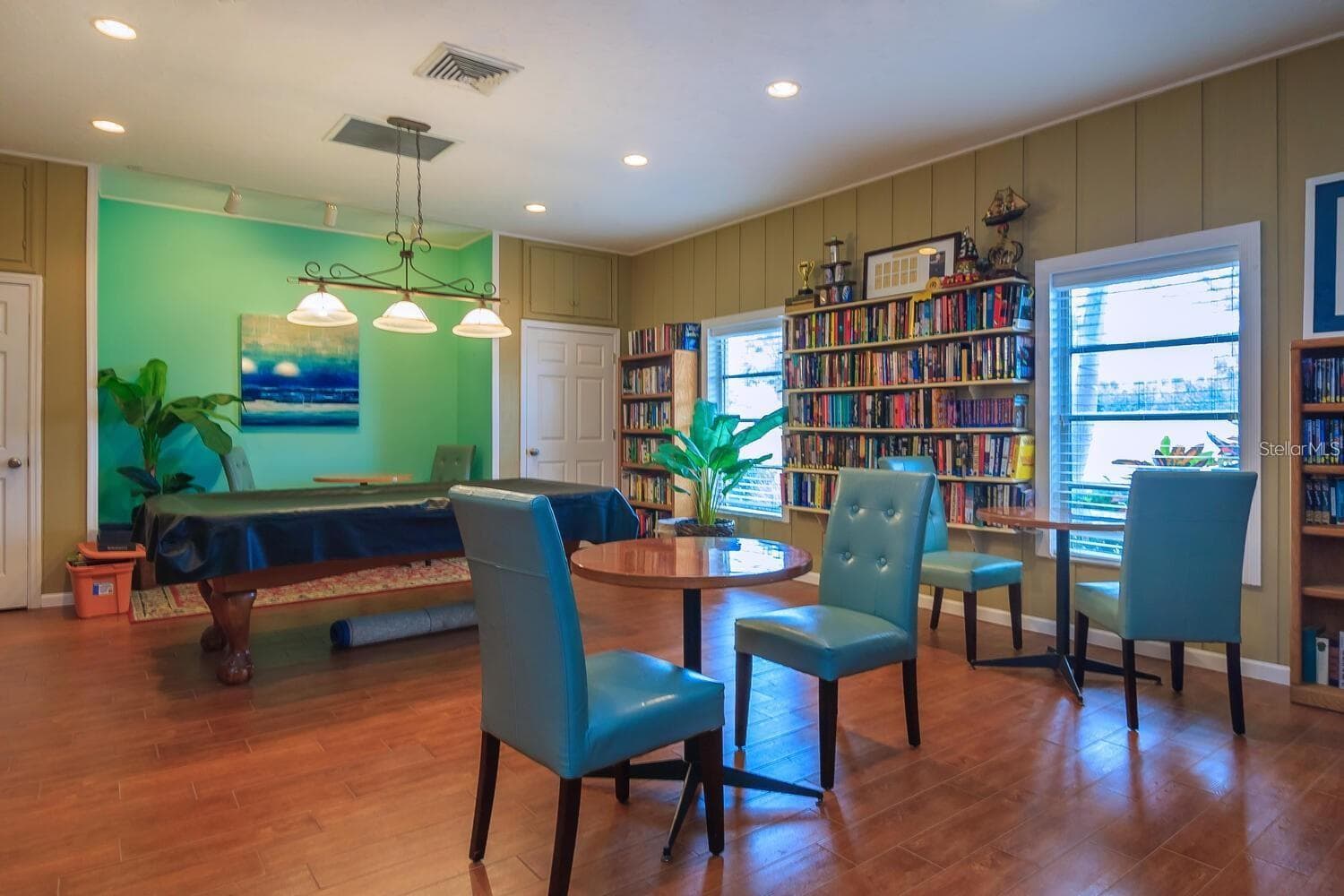 Condominium at 1250 N PORTOFINO DR #304, SARASOTA, photo 33 of 45