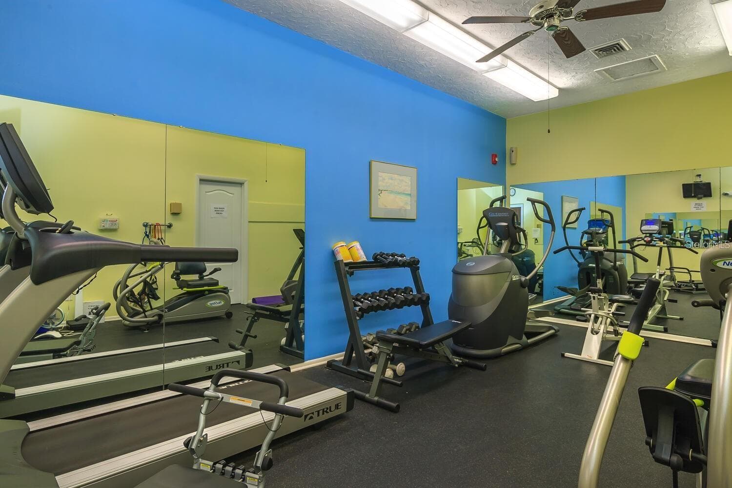 Condominium at 1250 N PORTOFINO DR #304, SARASOTA, photo 36 of 45