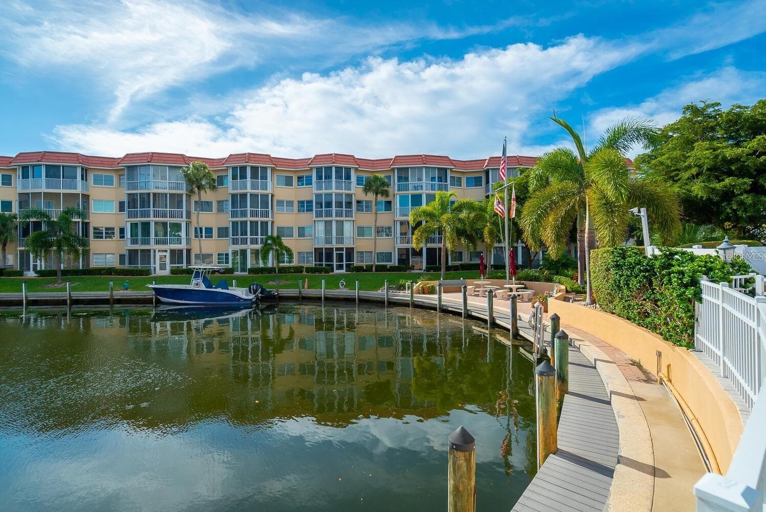 Condominium at 1250 N PORTOFINO DR #304, SARASOTA, photo 37 of 45