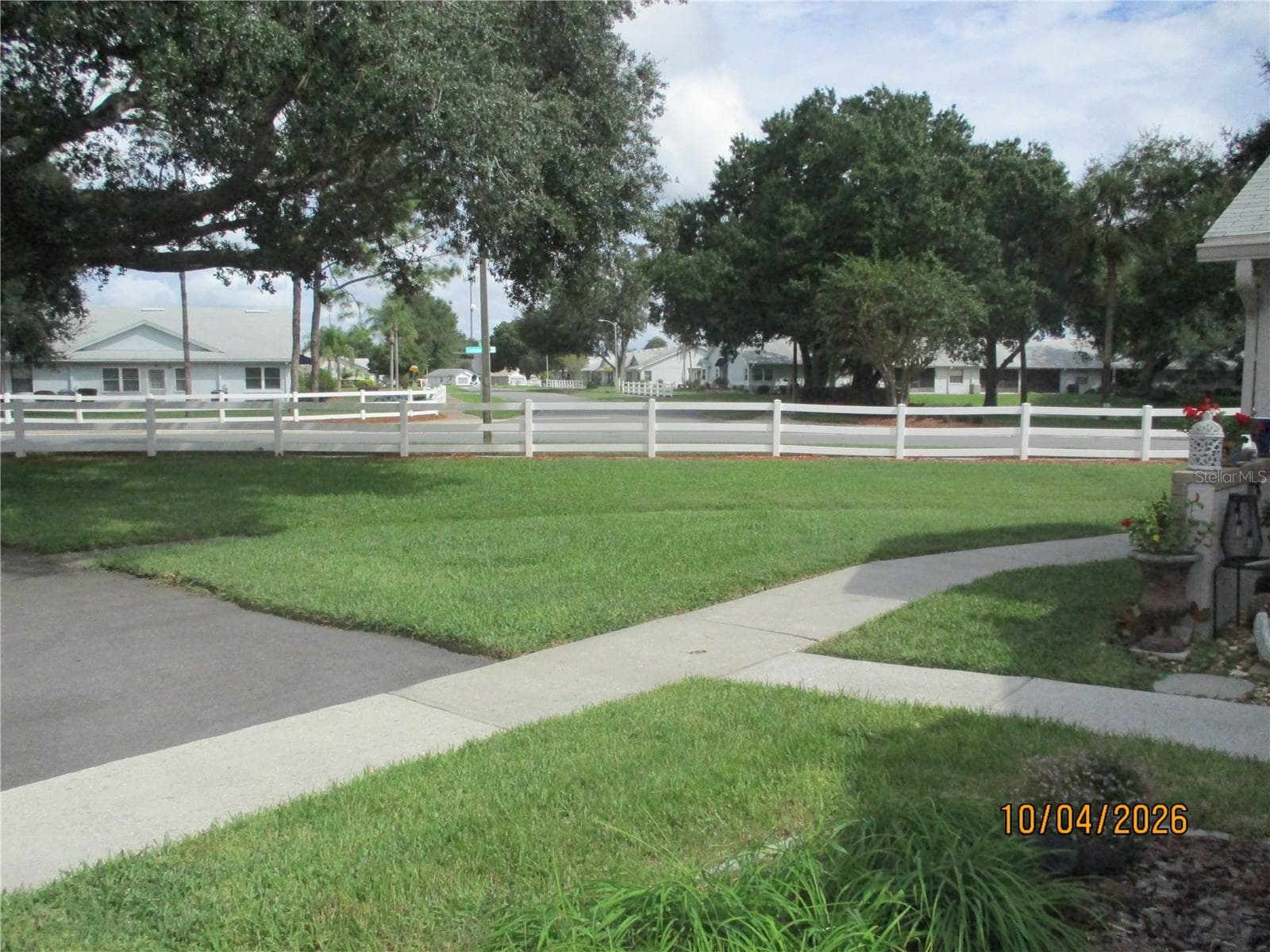 Single Family Residence at 6464 SANDPIPERS DR #2, LAKELAND, photo 7 of 83