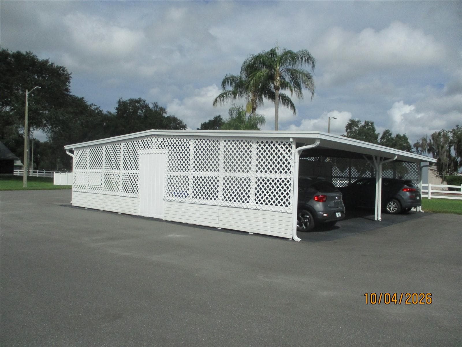 Single Family Residence at 6464 SANDPIPERS DR #2, LAKELAND, photo 10 of 83