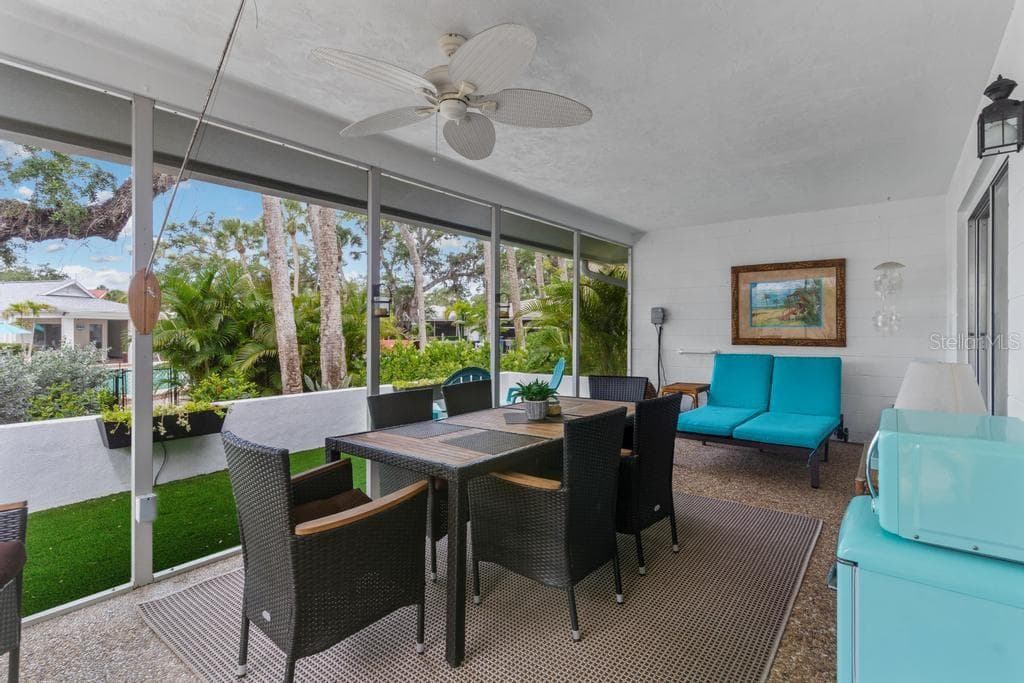 Screened Lanai - 1229 MOONMIST CIR #P6, SARASOTA