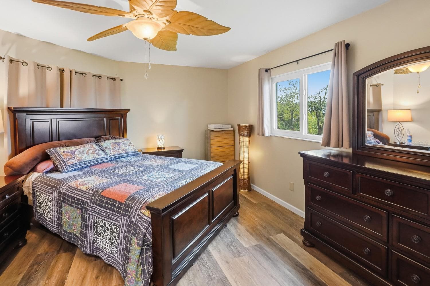 Single Family Residence at 2331 SANDLEWOOD DR, VENICE, photo 62 of 68