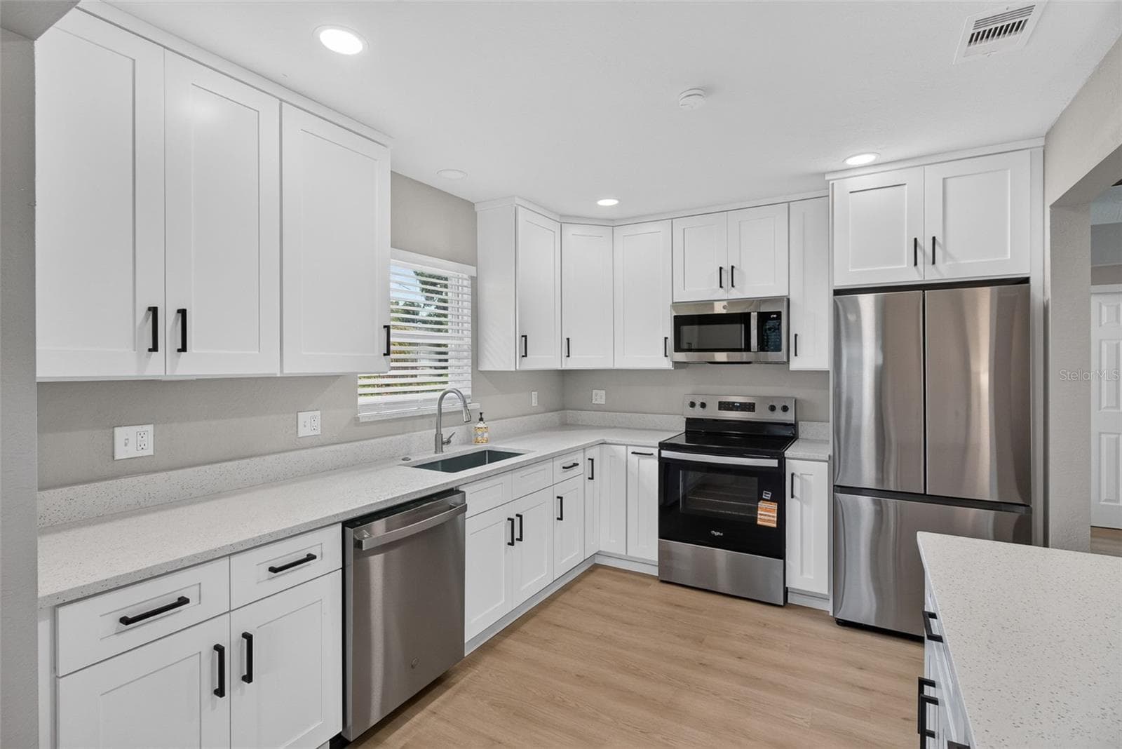 HIGH END APPLIANCES ARE ALL BRAND NEW - 2109 58TH ST S, GULFPORT