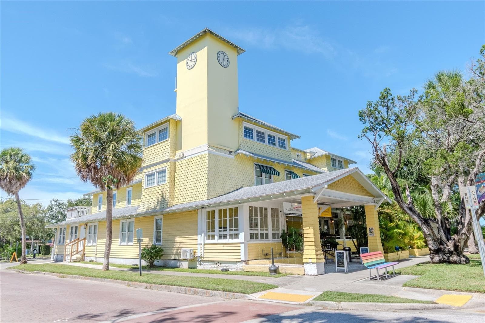 THE PENINSULA INN - 2109 58TH ST S, GULFPORT