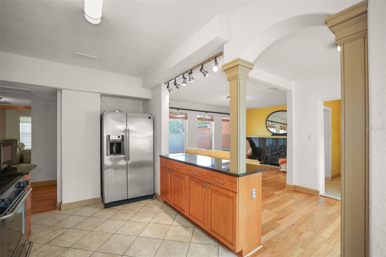 Single Family Residence at 1559 BAYSHORE BLVD, DUNEDIN, photo 11 of 28