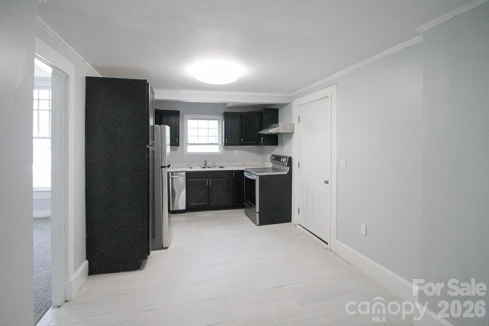 Triplex at Chester, photo 6 of 58