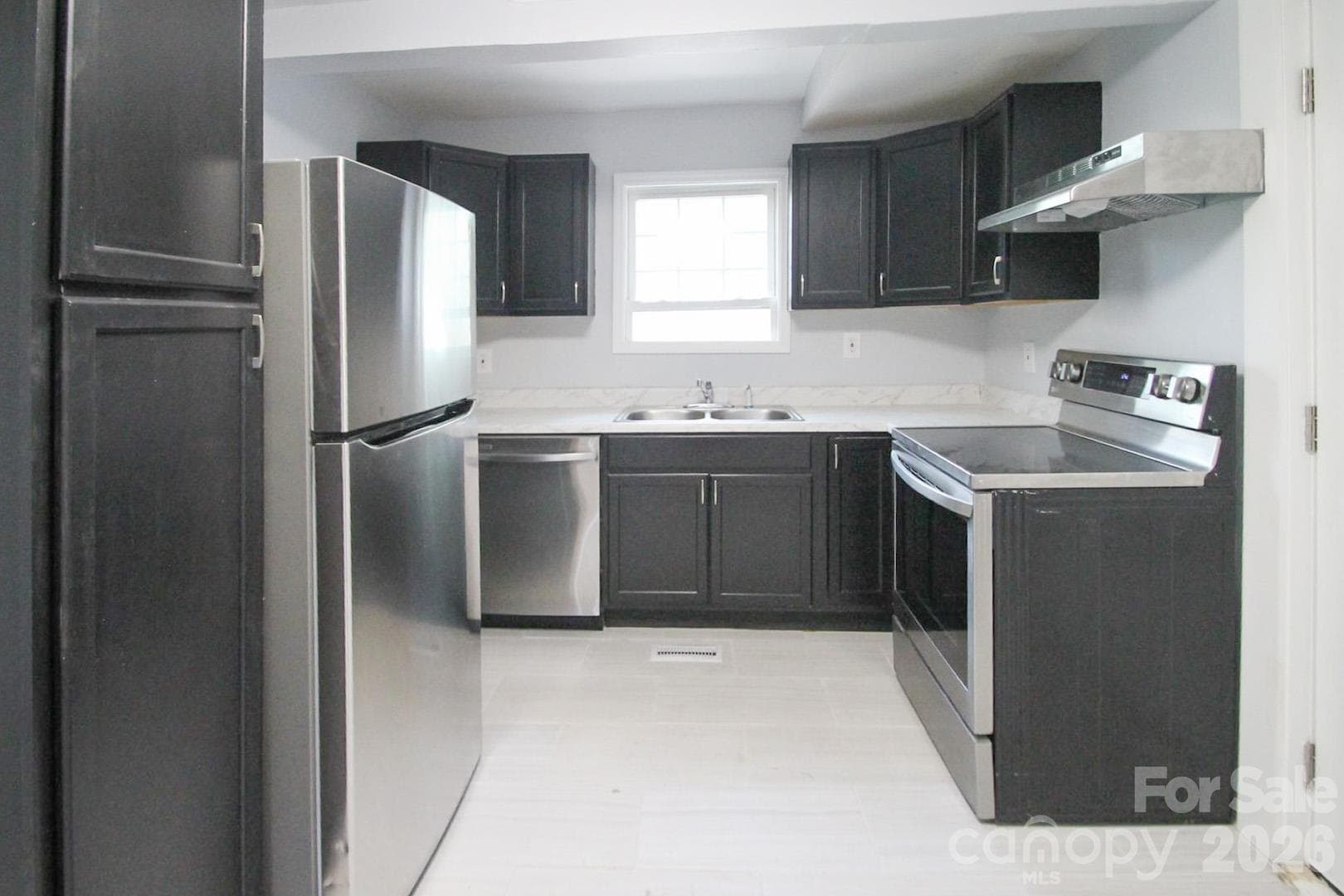 Triplex at Chester, photo 8 of 58