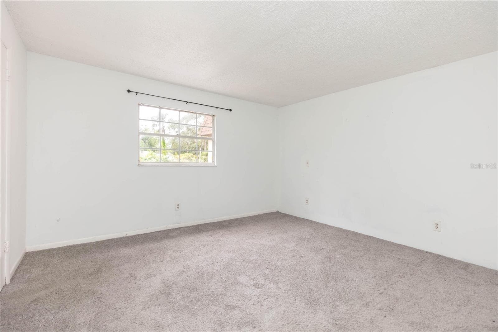 Duplex at 1718 E MULBERRY DR, TAMPA, photo 15 of 53