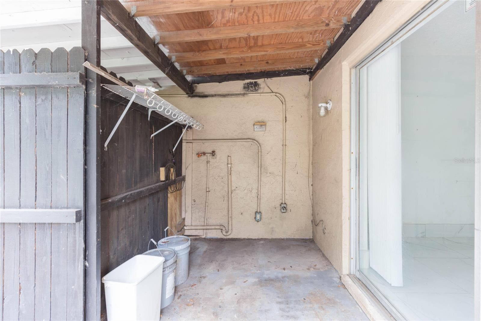 Duplex at 1718 E MULBERRY DR, TAMPA, photo 23 of 53