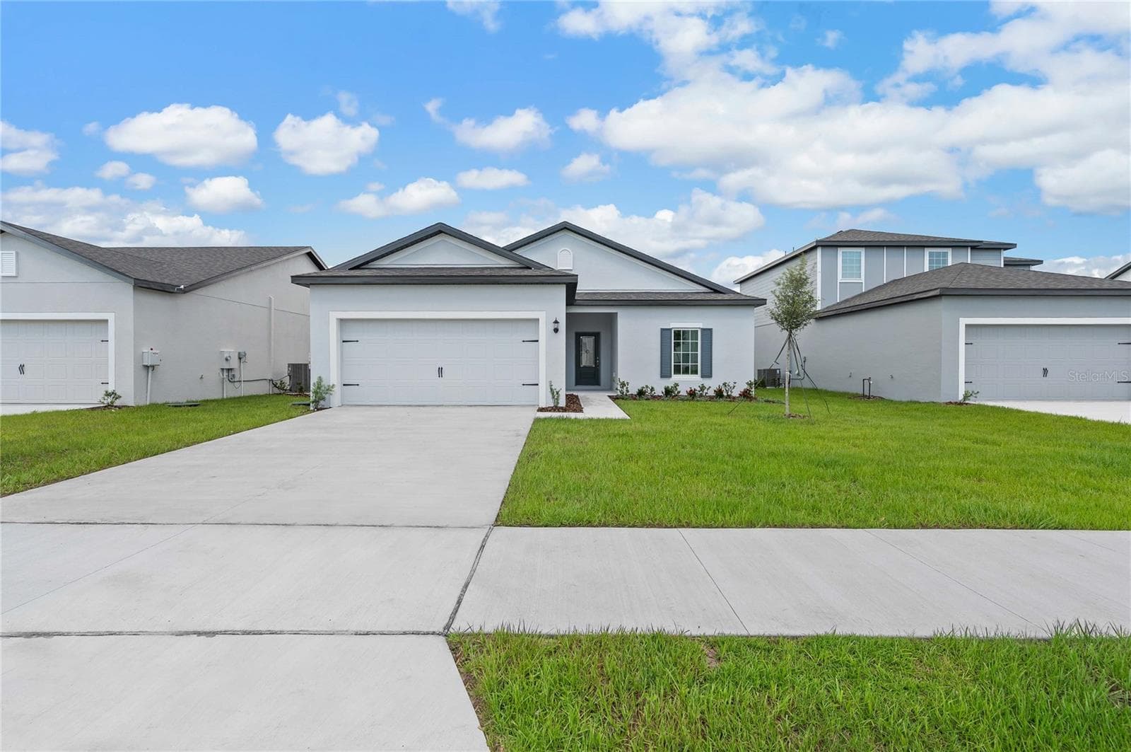 Single Family Residence at 13284 TULA LOOP, ASTATULA, photo 2 of 23