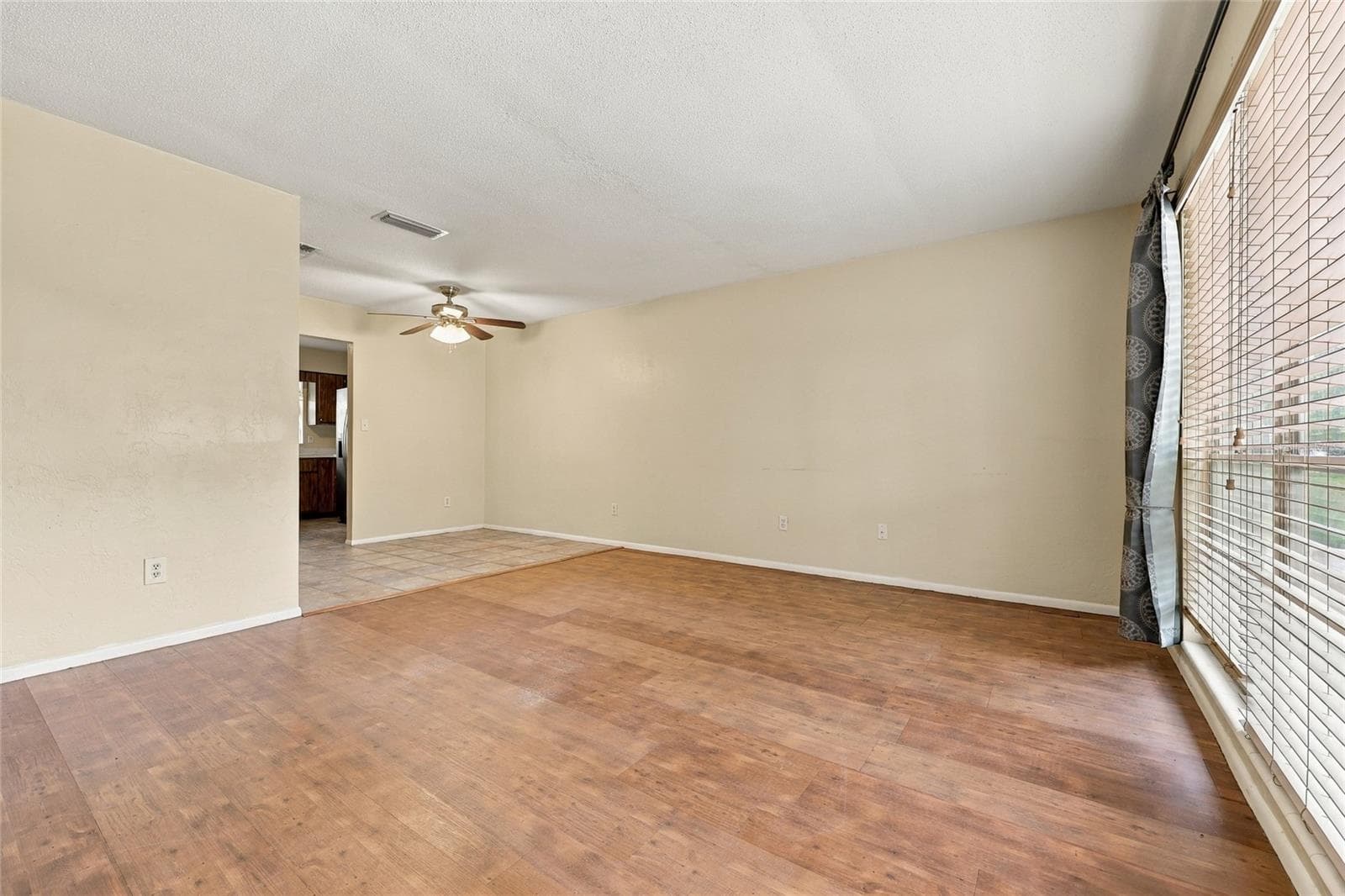 Single Family Residence at 2921 NW 54TH AVE, GAINESVILLE, photo 5 of 35