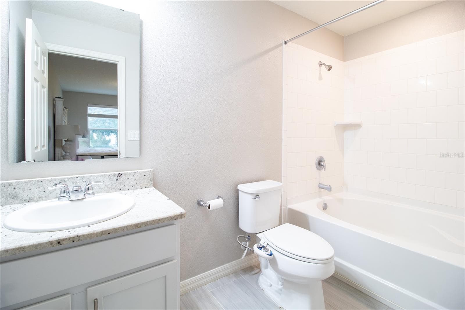 Townhouse at 5159 ADELAIDE DR, KISSIMMEE, photo 24 of 35