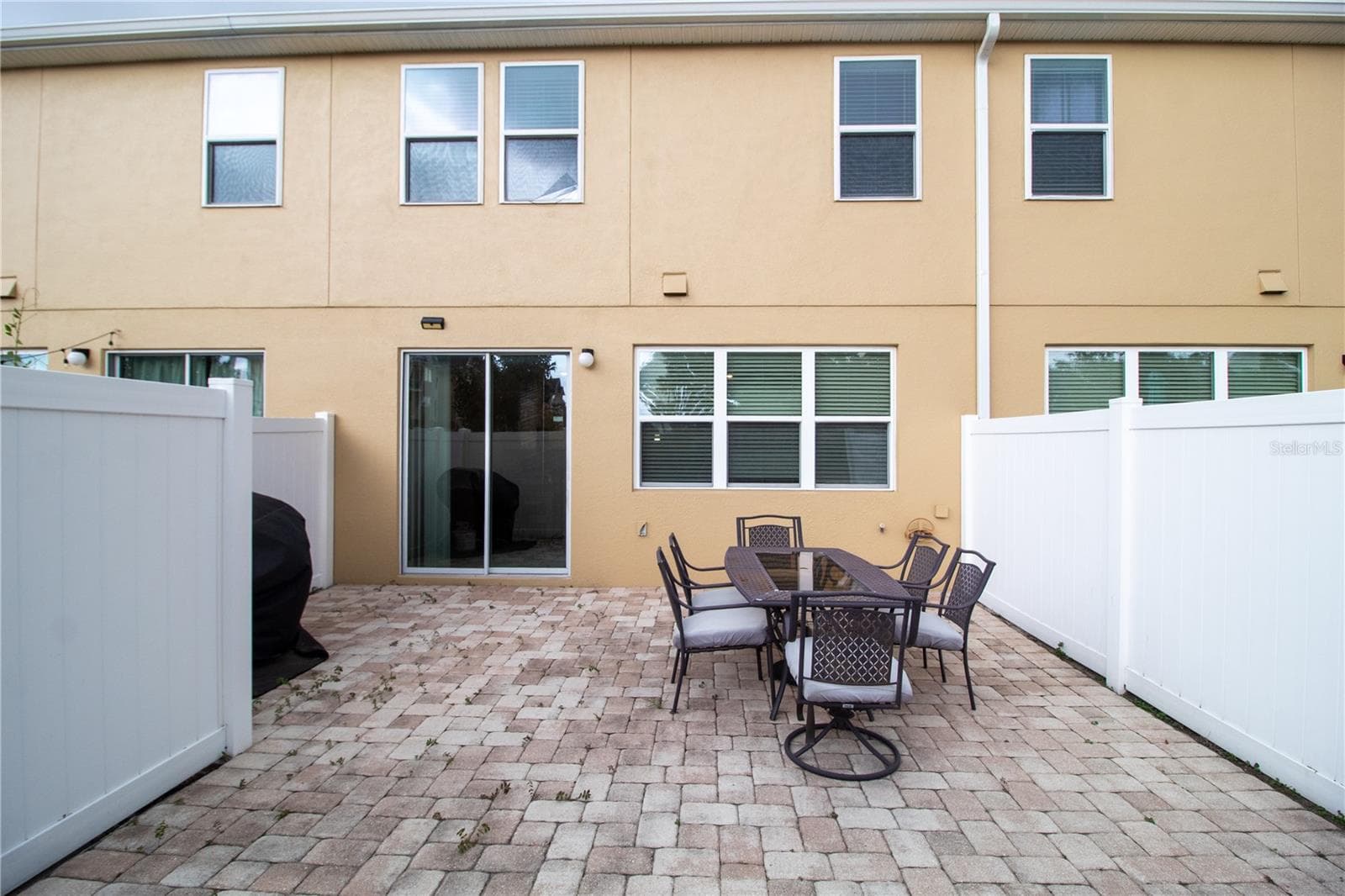 Townhouse at 5159 ADELAIDE DR, KISSIMMEE, photo 27 of 35