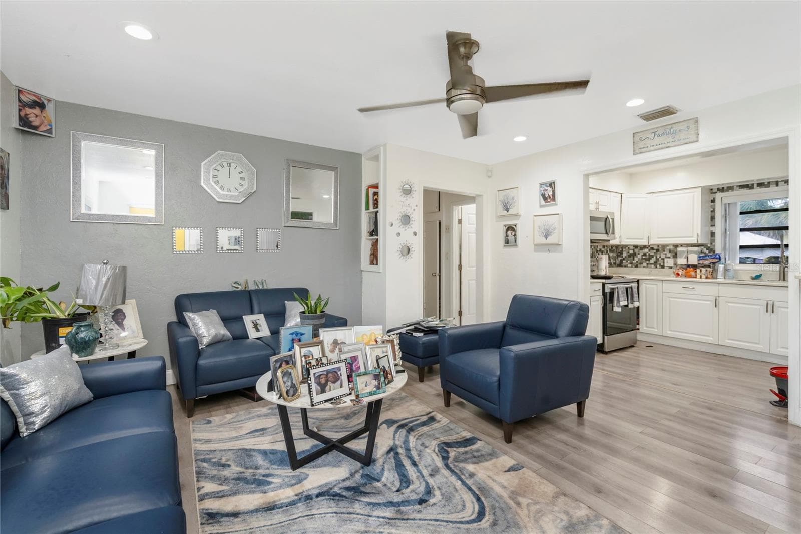 Single Family Residence at 2701 17TH ST S, ST PETERSBURG, photo 21 of 43