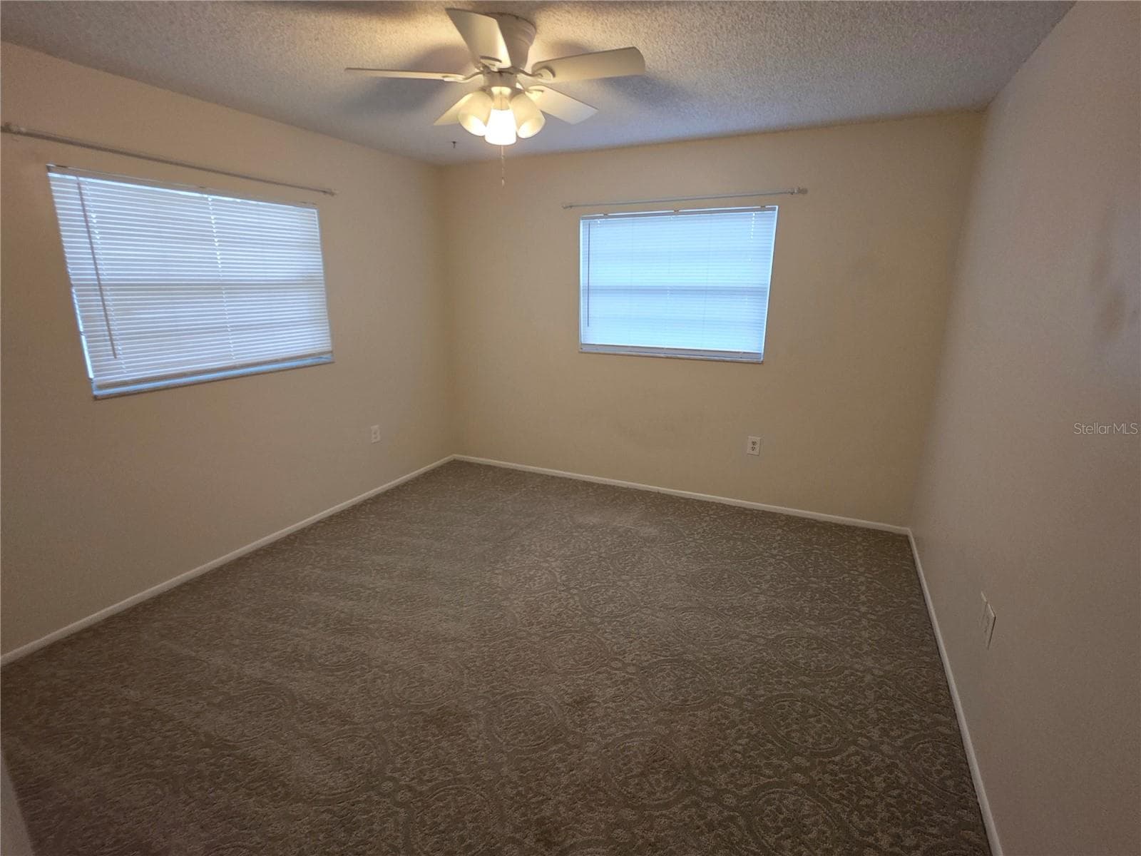 Single Family Residence at 5446 COLCHESTER AVE, SPRING HILL, photo 11 of 18