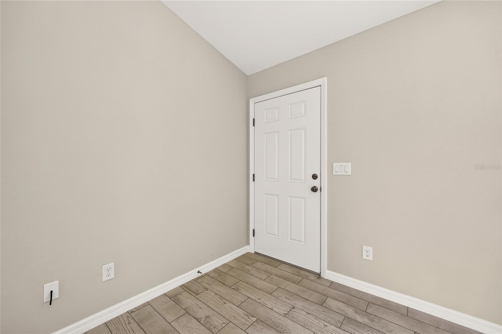 Single Family Residence at 251 OAK CIR, OCALA, photo 8 of 54