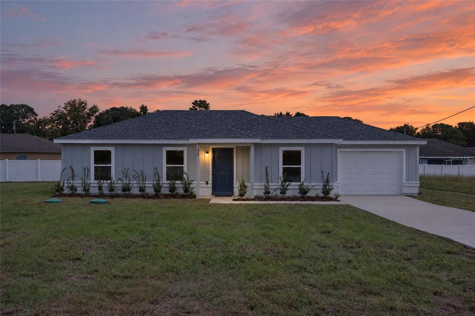 Single Family Residence at 32 DOGWOOD DRIVE CT, OCALA, photo 2 of 54