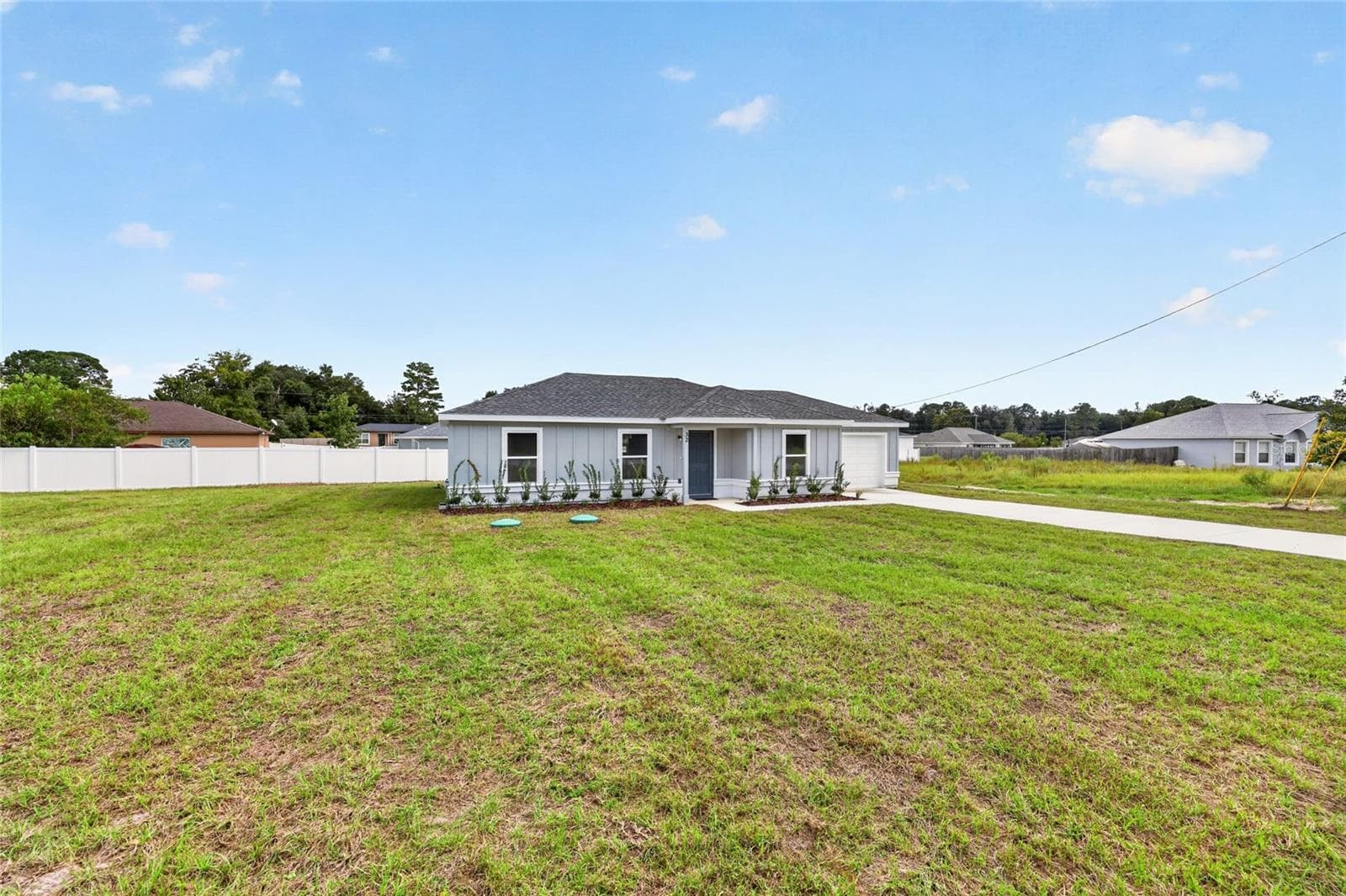 Single Family Residence at 32 DOGWOOD DRIVE CT, OCALA, photo 3 of 54