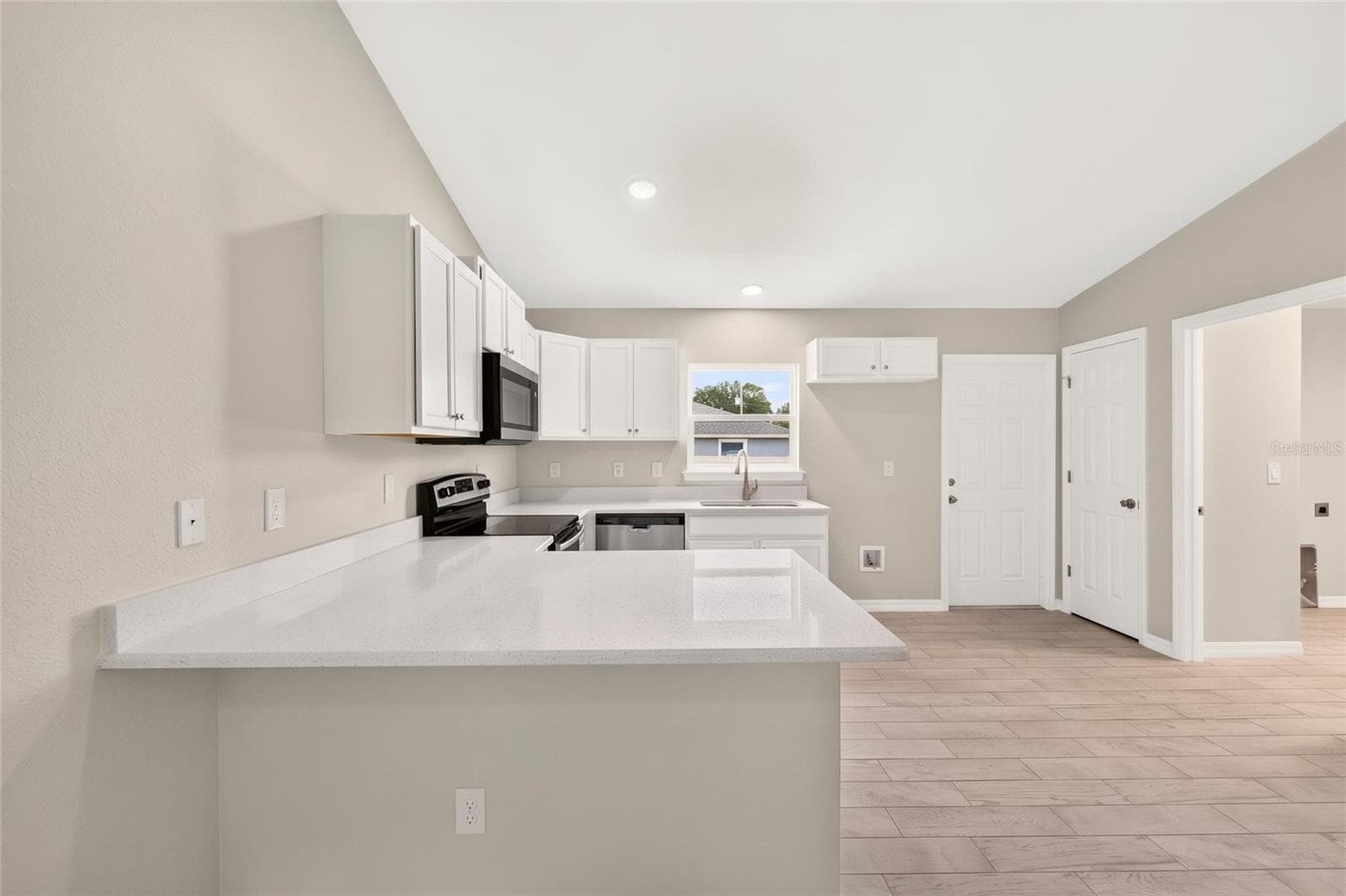 Single Family Residence at 32 DOGWOOD DRIVE CT, OCALA, photo 19 of 54
