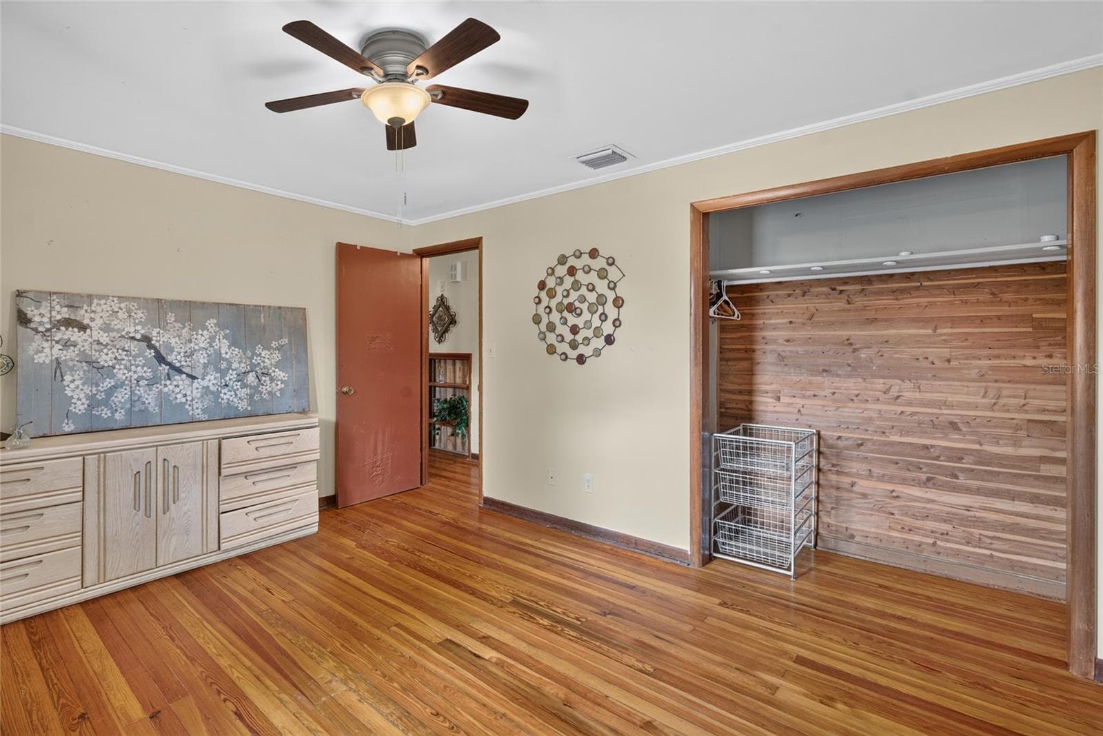Single Family Residence at 210 NEBRASKA AVE, LEESBURG, photo 13 of 23