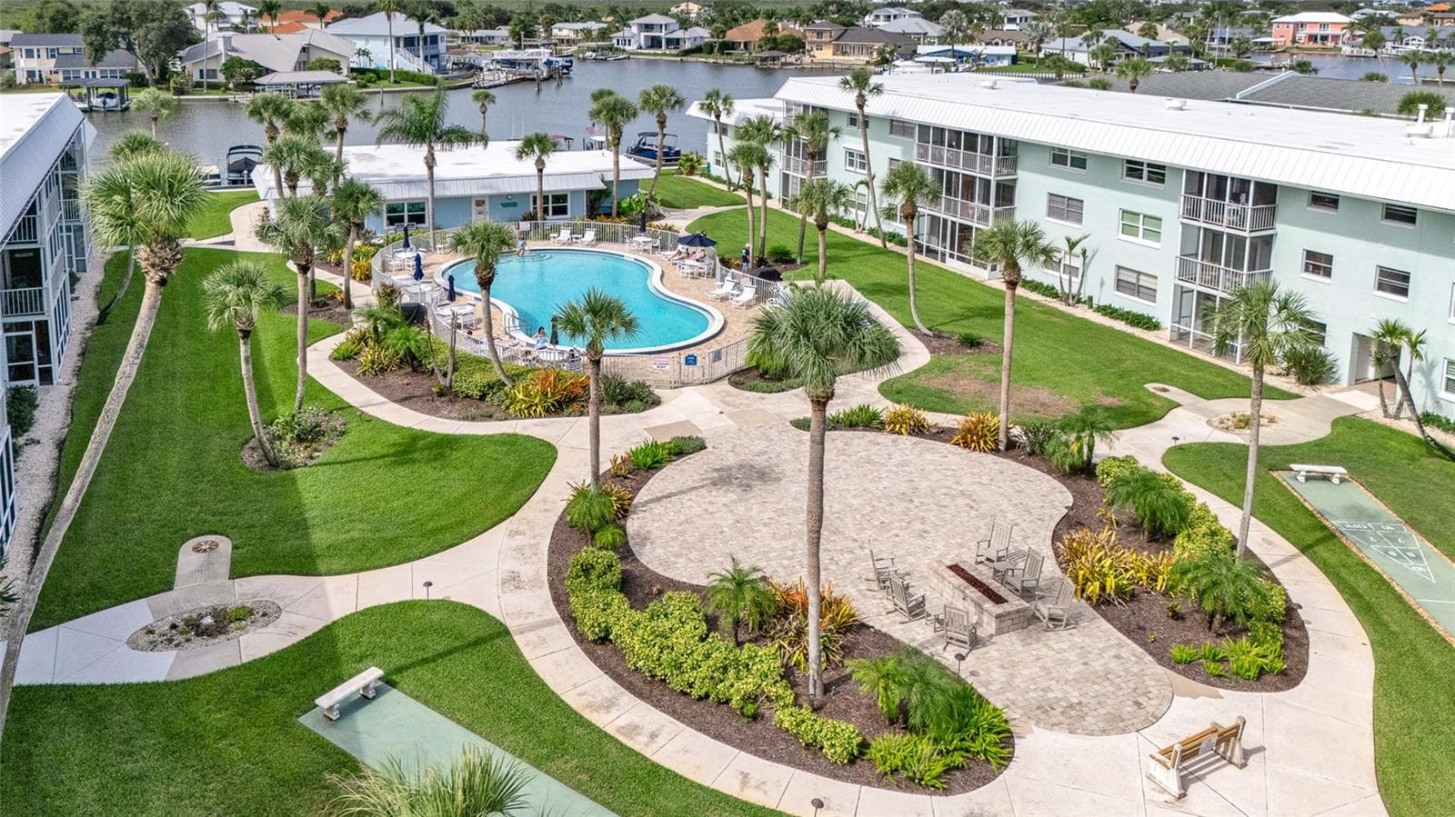 Condominium at 325 N CAUSEWAY #C302, NEW SMYRNA BEACH, photo 21 of 26