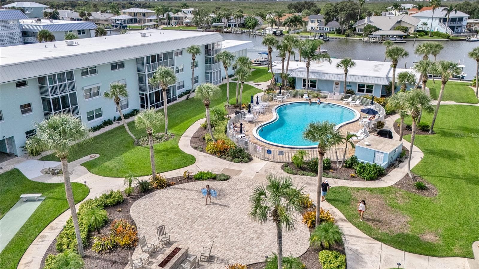 Condominium at 325 N CAUSEWAY #C302, NEW SMYRNA BEACH, photo 22 of 26