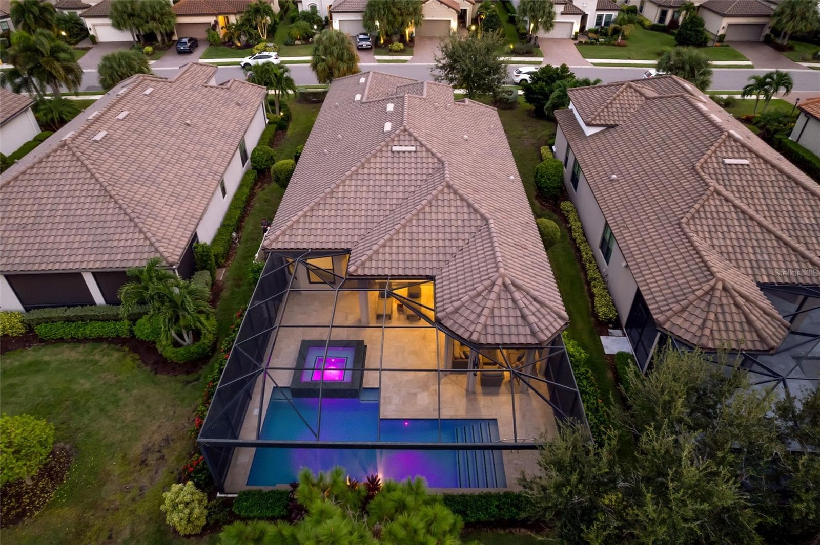 Aerial view of the pool and lanai area - 12807 SORRENTO WAY, BRADENTON