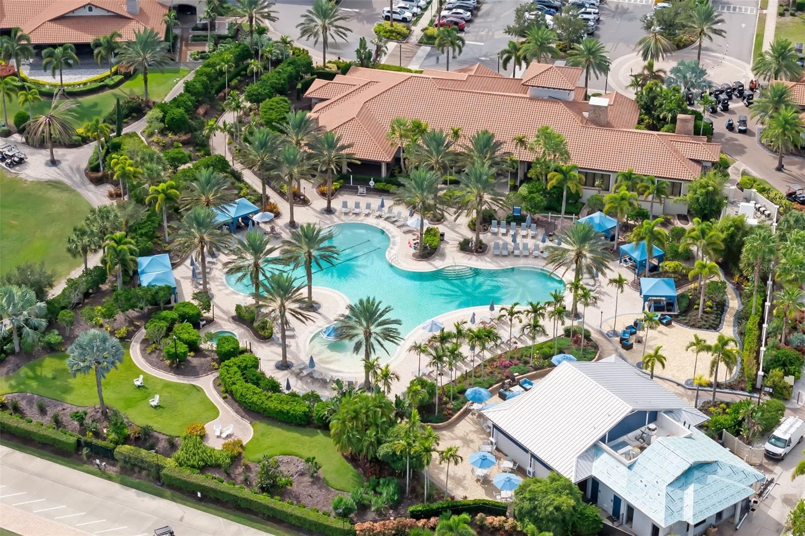 The rear view of the Wellness Center and the Club House is in the upper left hand corner - 12807 SORRENTO WAY, BRADENTON