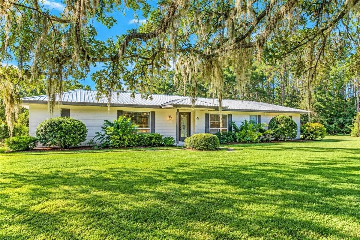 Single Family Residence at 6917 NW 254TH AVE, ALACHUA, photo 2 of 32